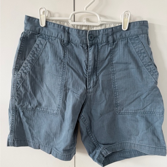 Taylor Stitch Blue Flat Front Men Shorts - Picture 1 of 7